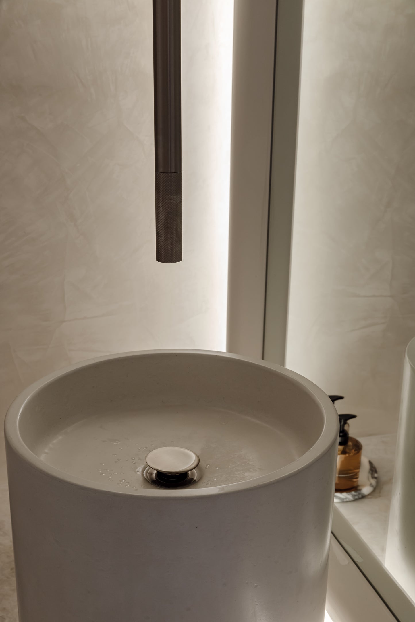 Concrete Polished Half Height Round Pedestal Basin