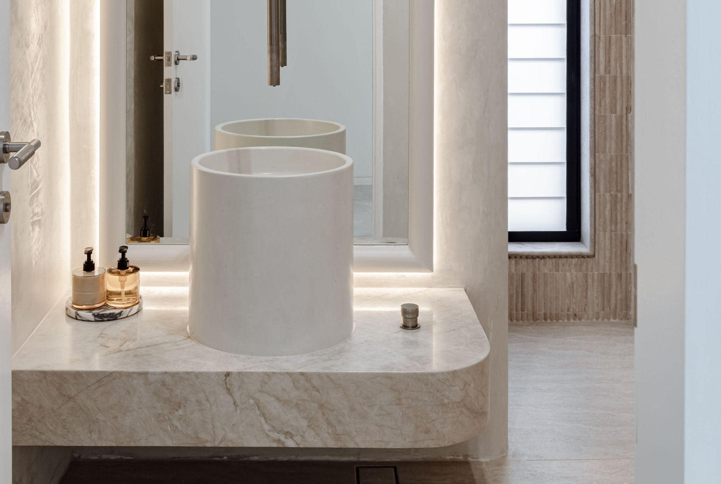 Concrete Polished Half Height Round Pedestal Basin